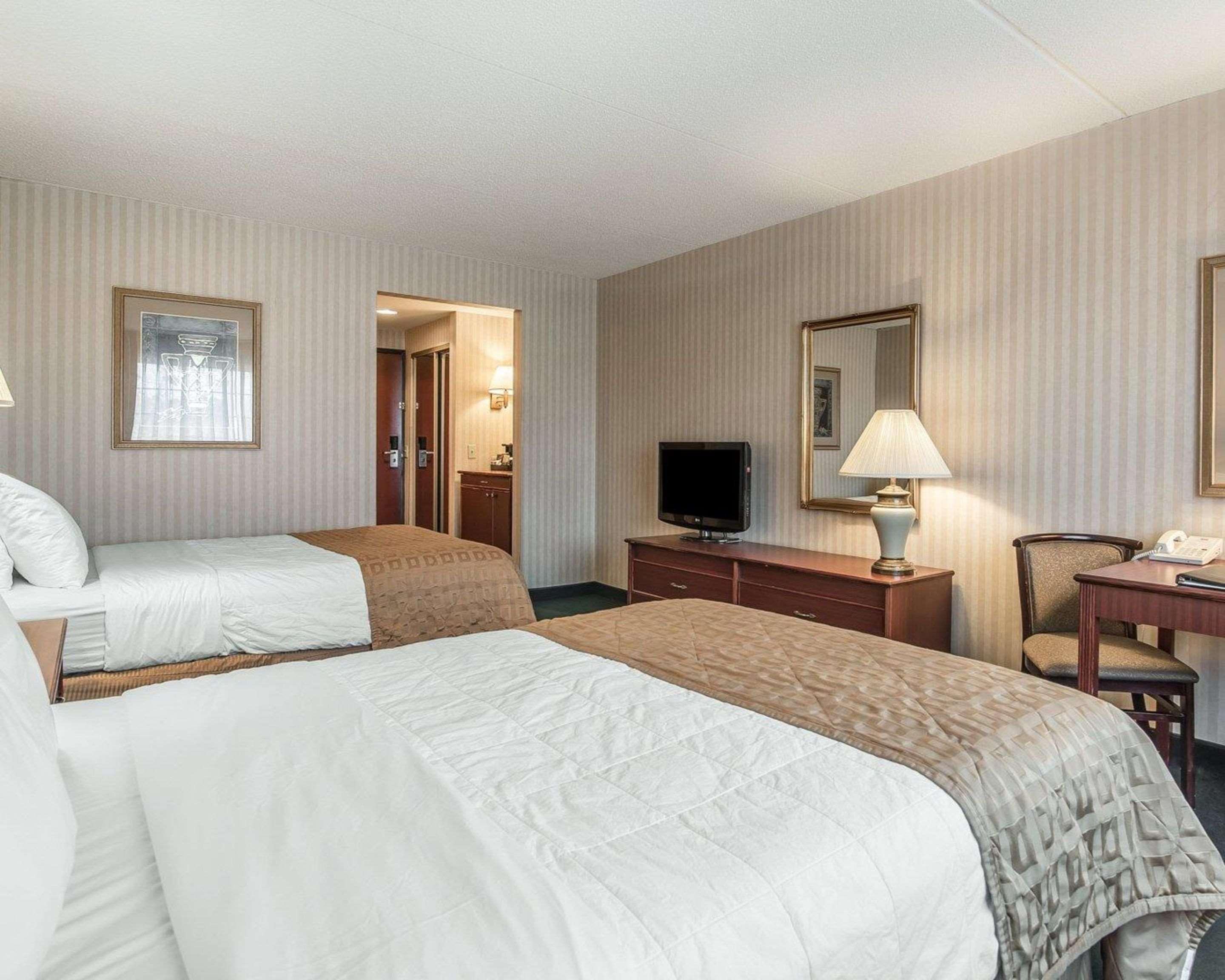The Marx Hotel - Downtown - University Area Oneonta Luaran gambar