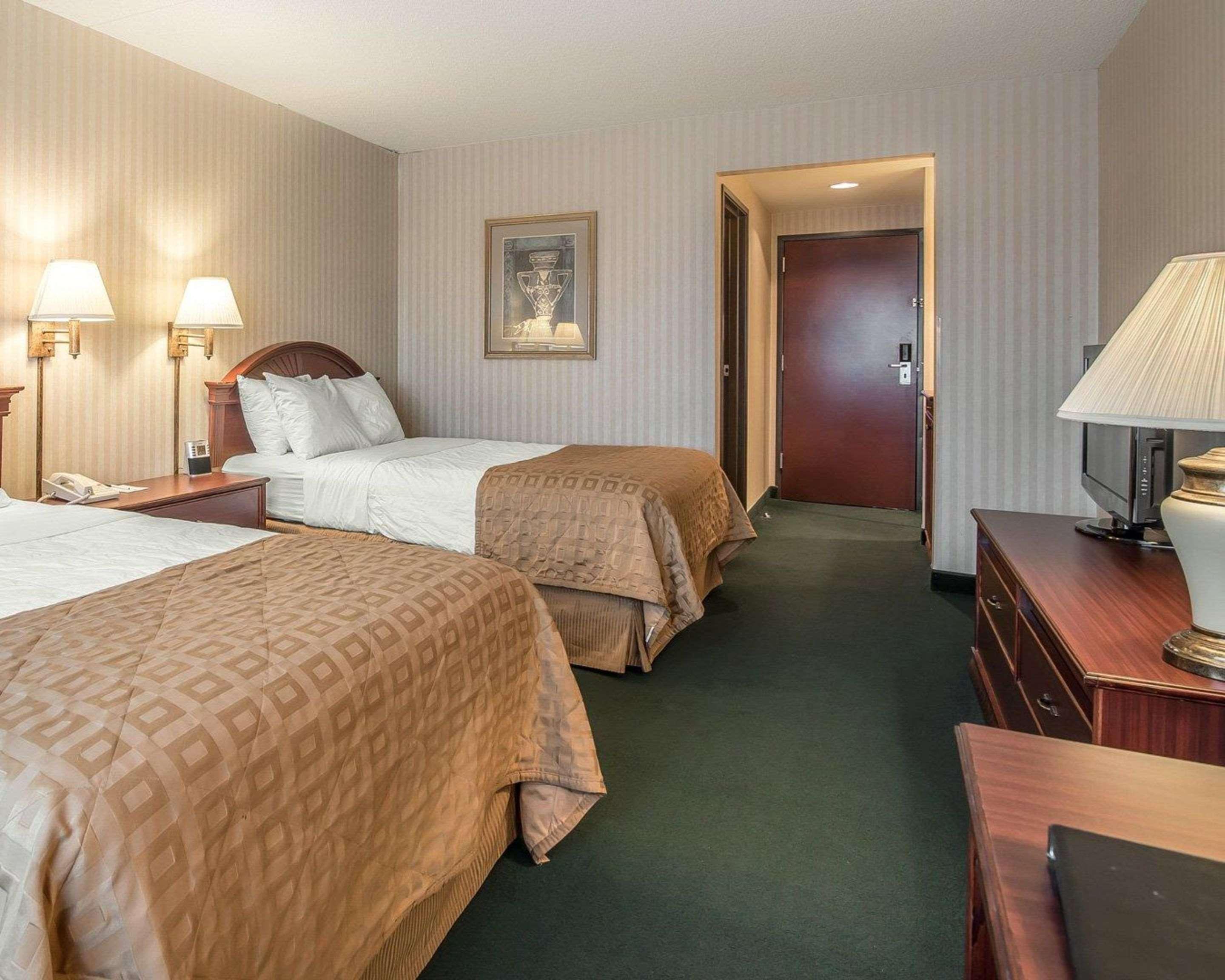 The Marx Hotel - Downtown - University Area Oneonta Luaran gambar