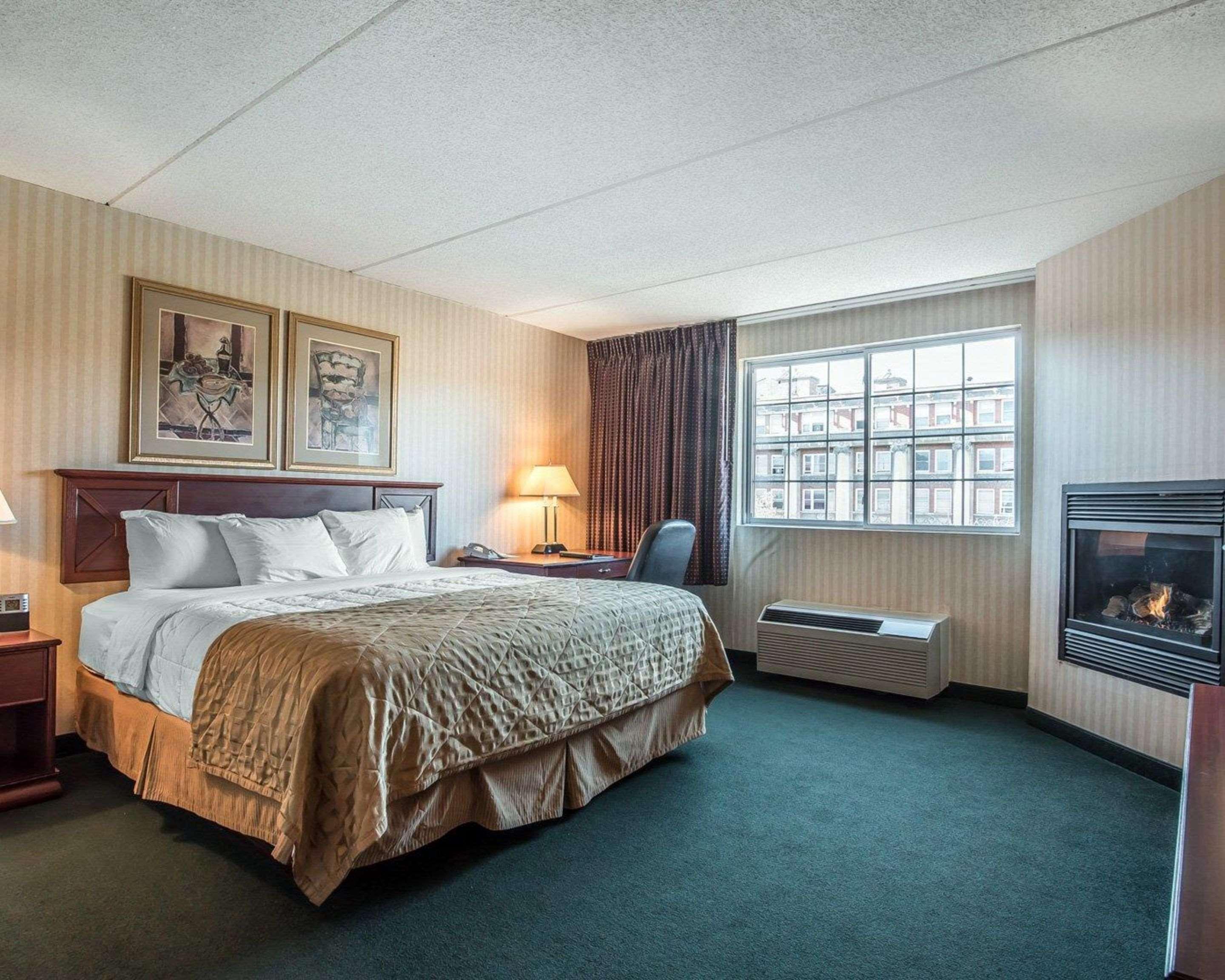 The Marx Hotel - Downtown - University Area Oneonta Luaran gambar