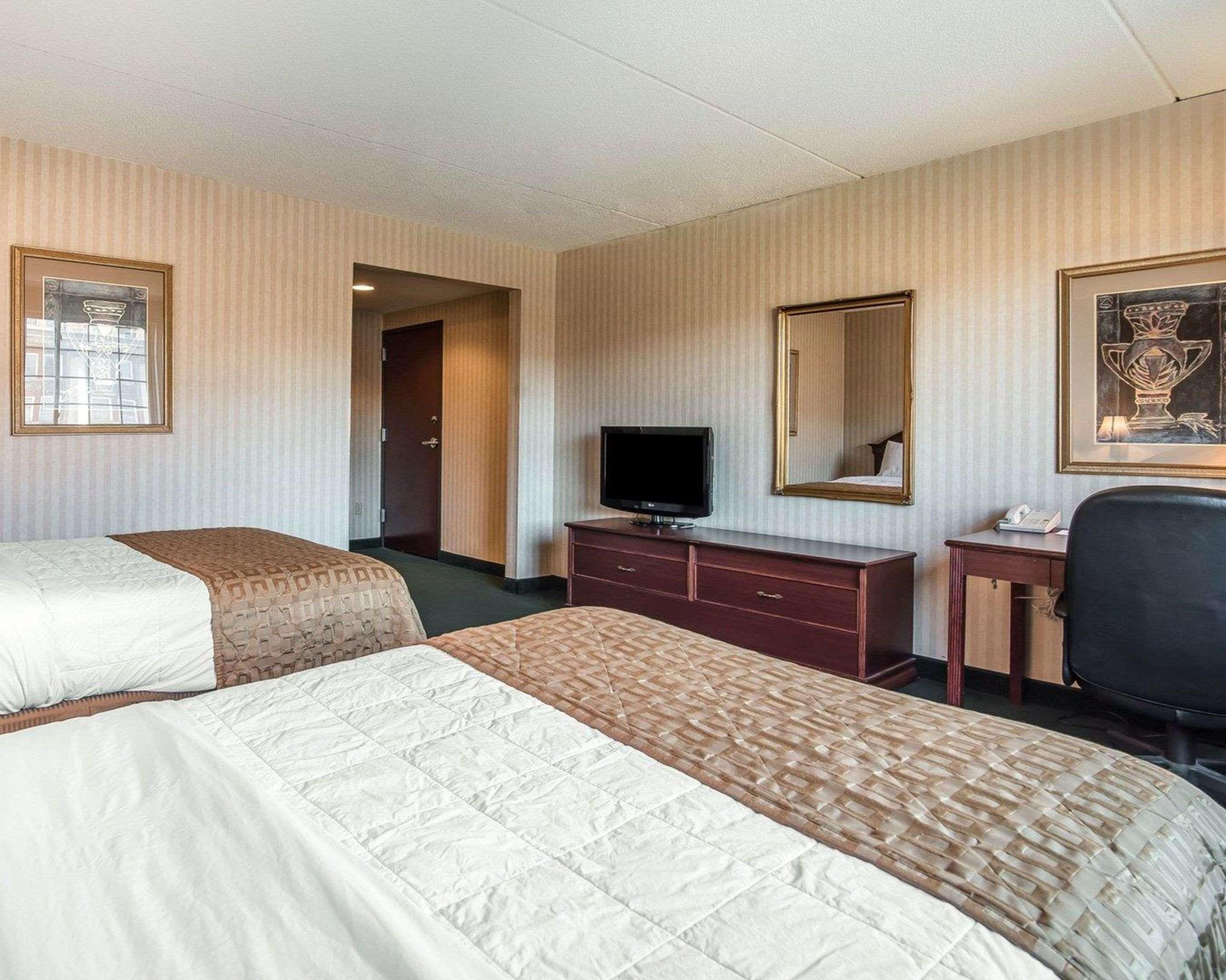 The Marx Hotel - Downtown - University Area Oneonta Luaran gambar