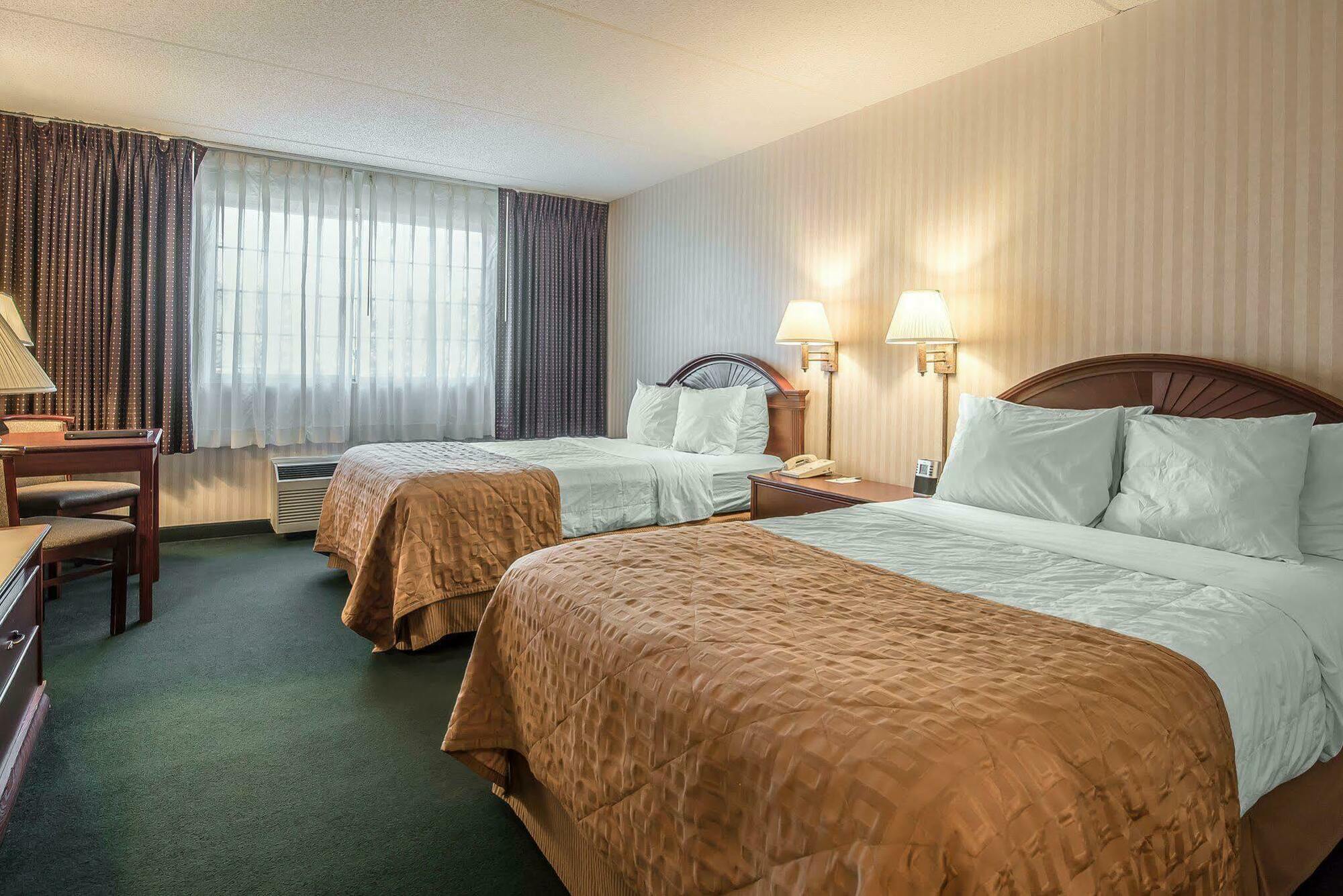 The Marx Hotel - Downtown - University Area Oneonta Luaran gambar