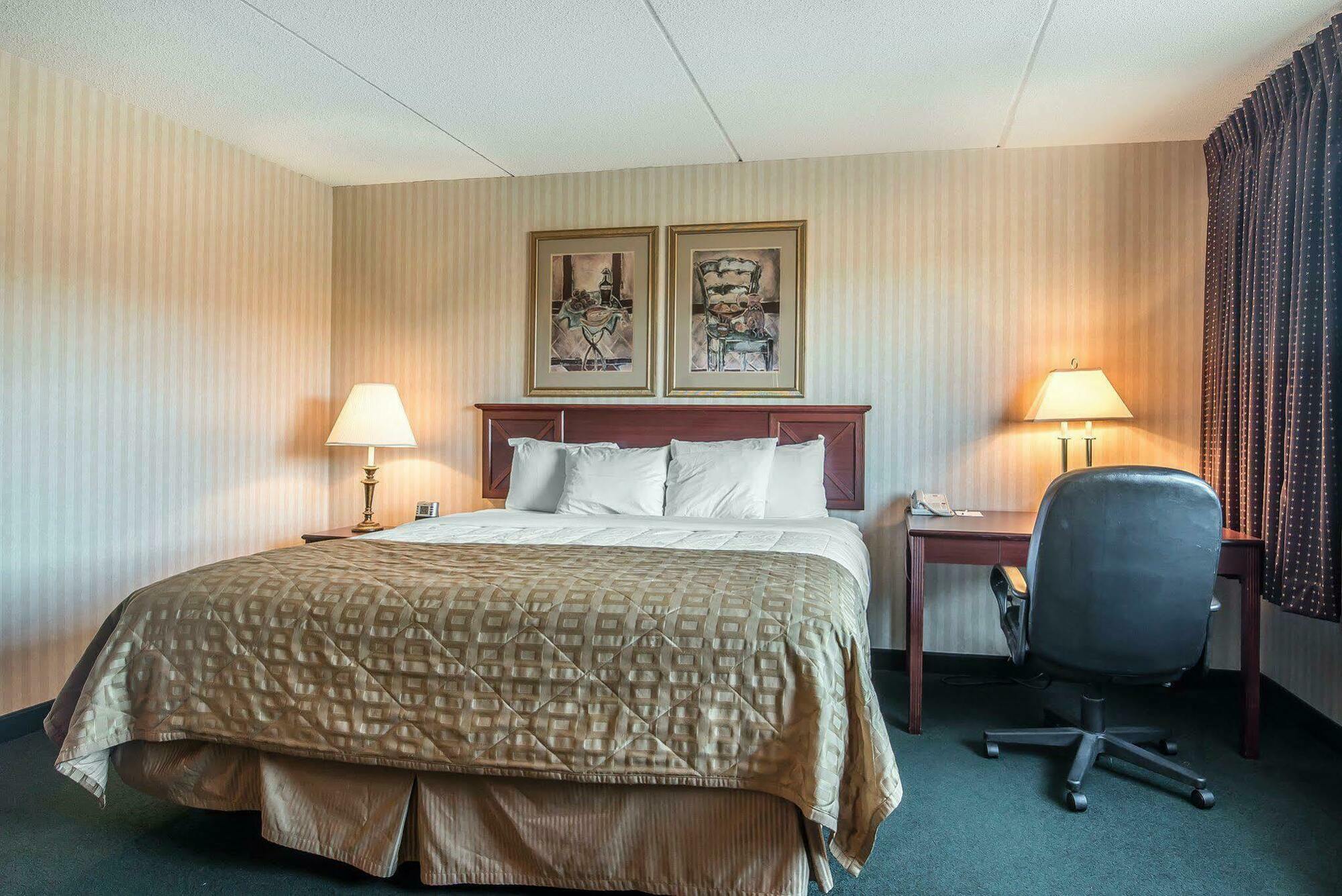 The Marx Hotel - Downtown - University Area Oneonta Luaran gambar